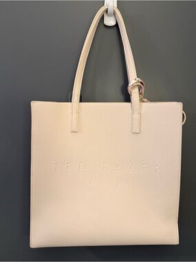 NWT Ted Baker Cream Large Icon Tote w/Embossed Logo and Floral Card Case Charm